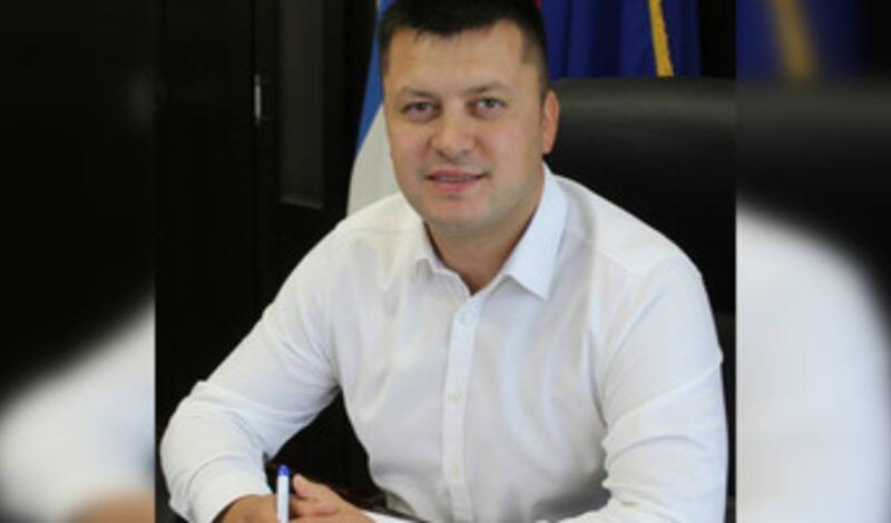 Ратмир Мавлиев сделал замечание чиновникам за плохое состояние дворов в Уфе