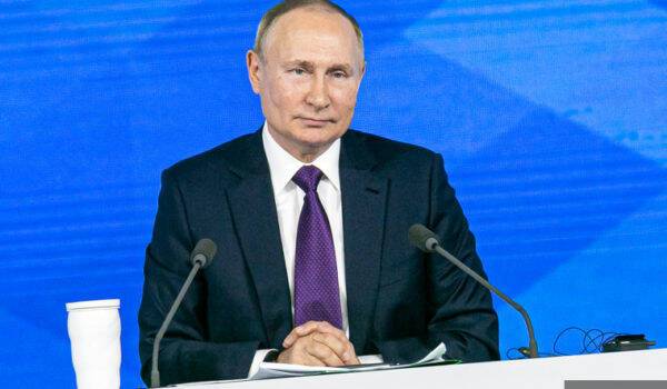 Путин ответил на обращение Госдумы о признании ДНР и ЛНР