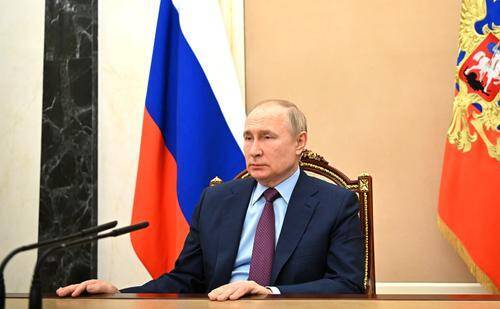 Песков: Путин получил и принял к сведению обращение Госдумы о признании ДНР и ЛНР