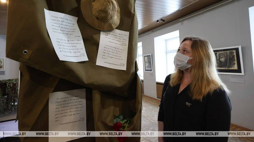 ФОТОФАКТ: Выставка к годовщине вывода советских войск из Афганистана открылась в Витебске