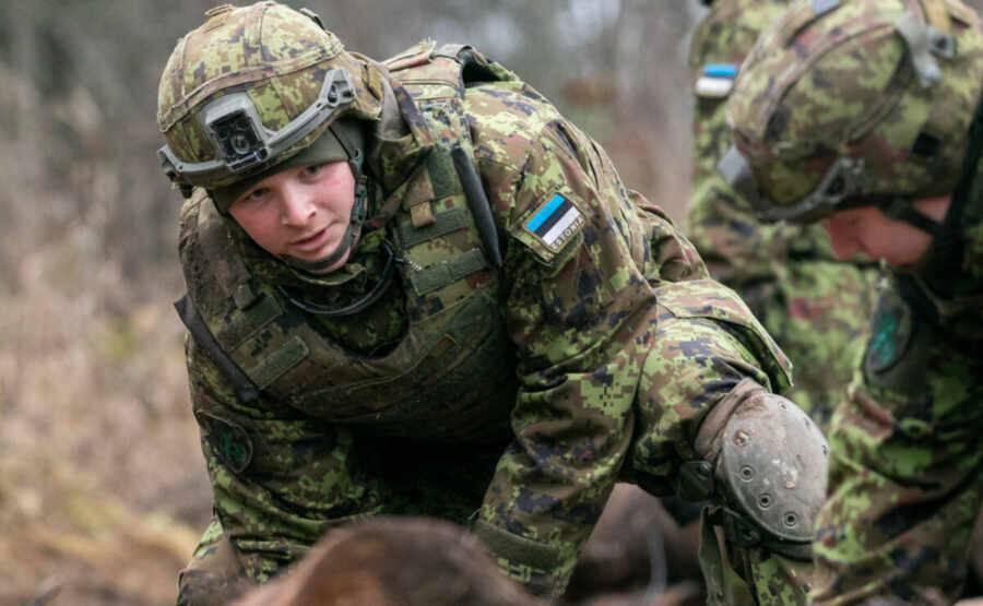 Эстонская разведка выдумала новую дату российского вторжения на Украину