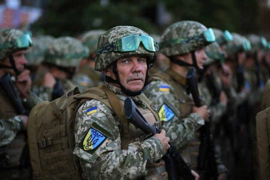 Командование ВСУ перебрасывает тыловиков в Донбасс