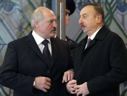 Говорит, что думает: Кочарян посоветовал не бросаться на Лукашенко, а отвечать Алиеву