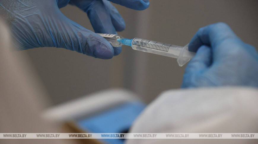 Более 4,83 млн белорусов прошли полный курс вакцинации против COVID-19