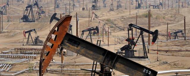 WSJ: Саудовская Аравия отклонила просьбу США увеличить темпы добычи нефти