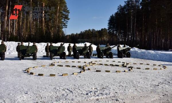 Уральские военные поддержали олимпийскую команду РФ рисунком из 76-мм гильз