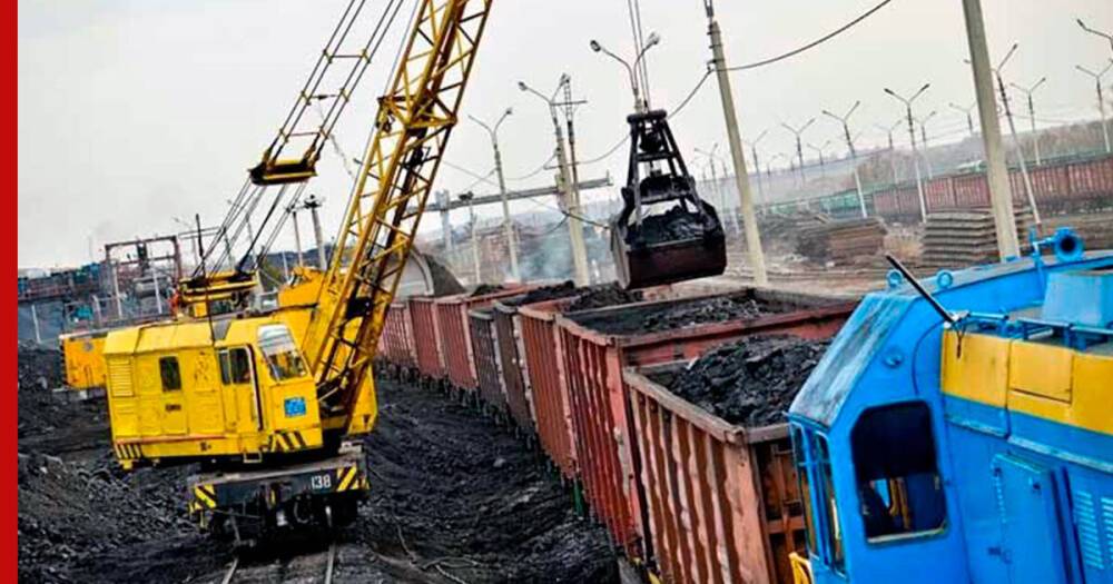 Больше 17 тысяч вагонов с углем не смогли вывезти из Кузбасса из-за омикрон-штамма