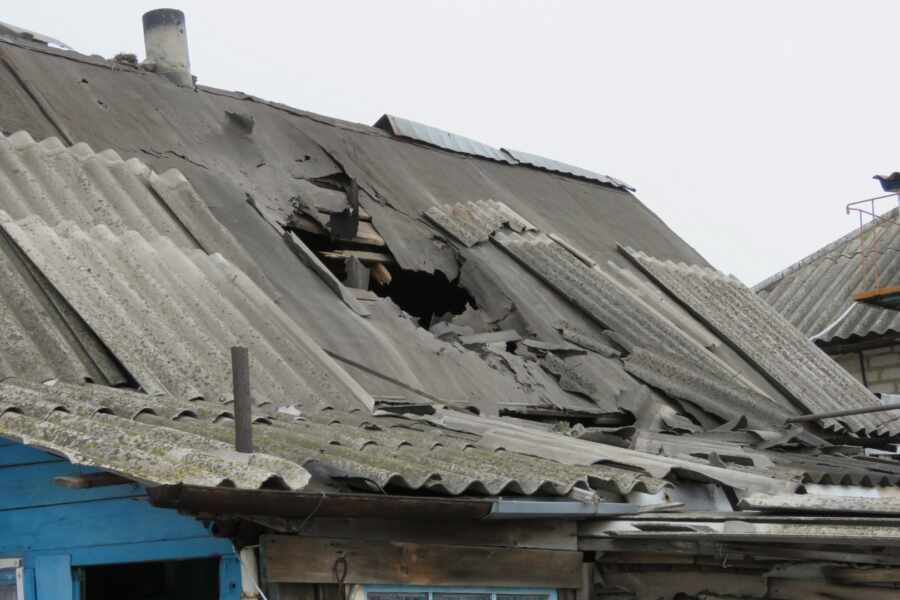 Огнем ВФУ повреждены жилые дома в горловском направлении