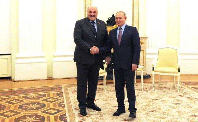 Путин возьмет Лукашенко наблюдать за учениями ядерной триады России