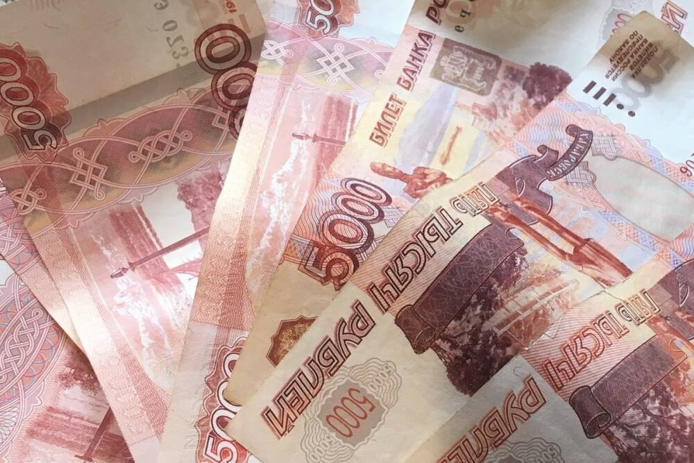 Еще 800 тысяч рублей стали добычей мошенников, обманувших смолян