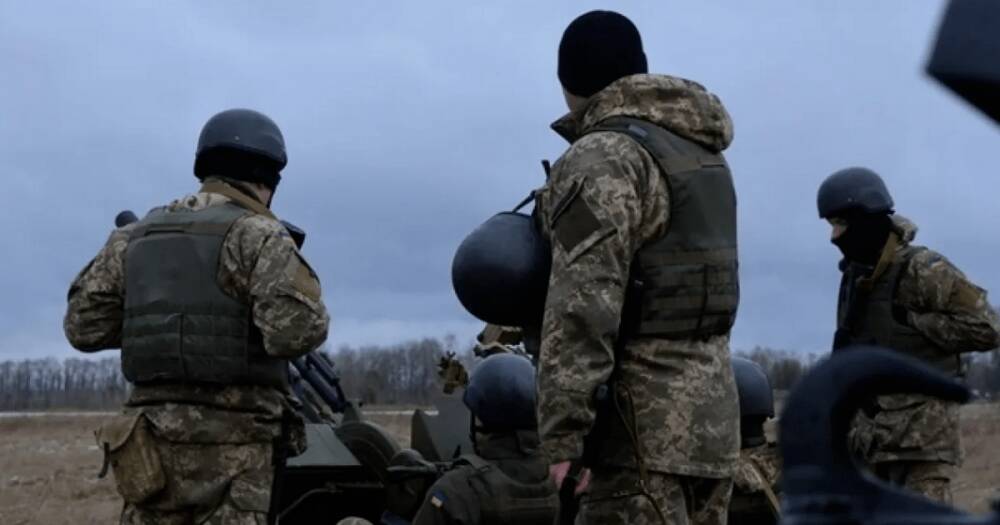 На Донбассе в результате обстрелов погиб украинский военный, - штаб ООС