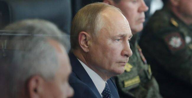 Президент Путин дал старт учениям сил стратегического сдерживания