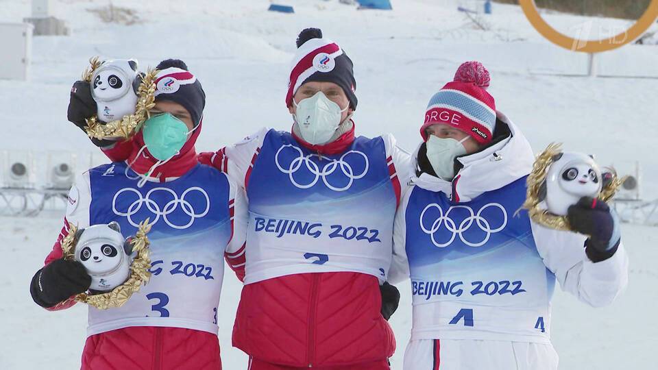 Сразу четыре награды за один день завоевали российские спортсмены на зимних Играх в Пекине