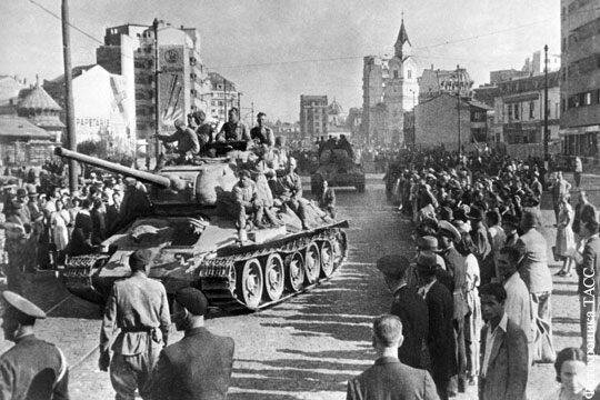 Почему советскую Прибалтику Красная Армия стала освобождать позже Европы - Русская семерка