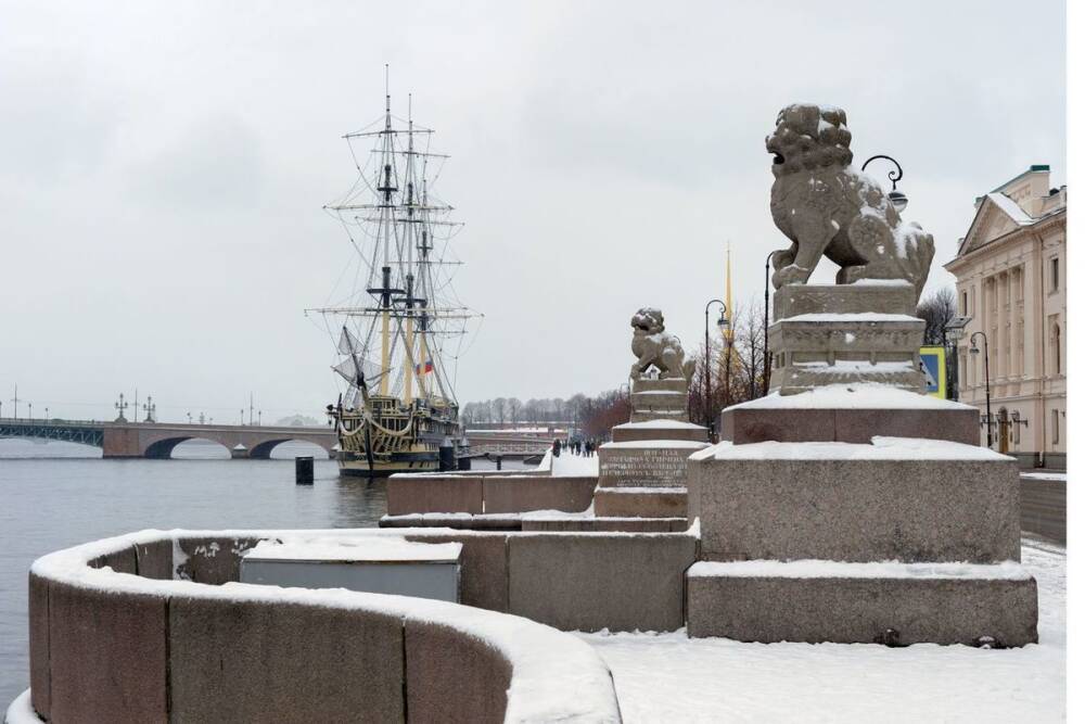 Небольшой снег и низкое атмосферное давление придут в Петербург 2 февраля