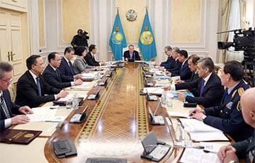 Парламент Казахстана принял очередной антиназарбаевский закон