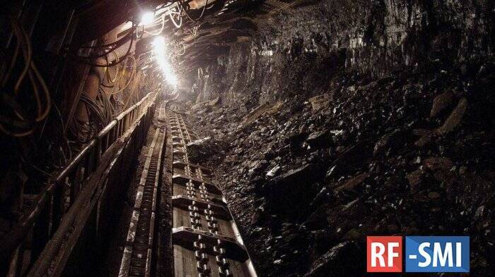 На востоке Индии погибли пять человек при обвале угольной шахты