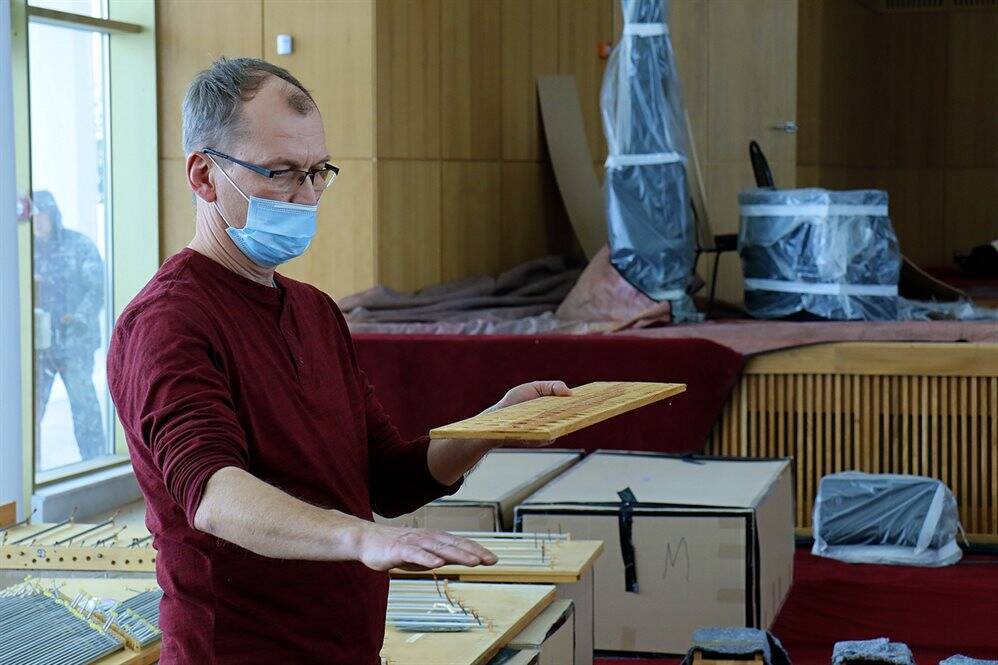 В областном центре начались работы по переносу органа из филармонии в новый зал Ленинского мемориала