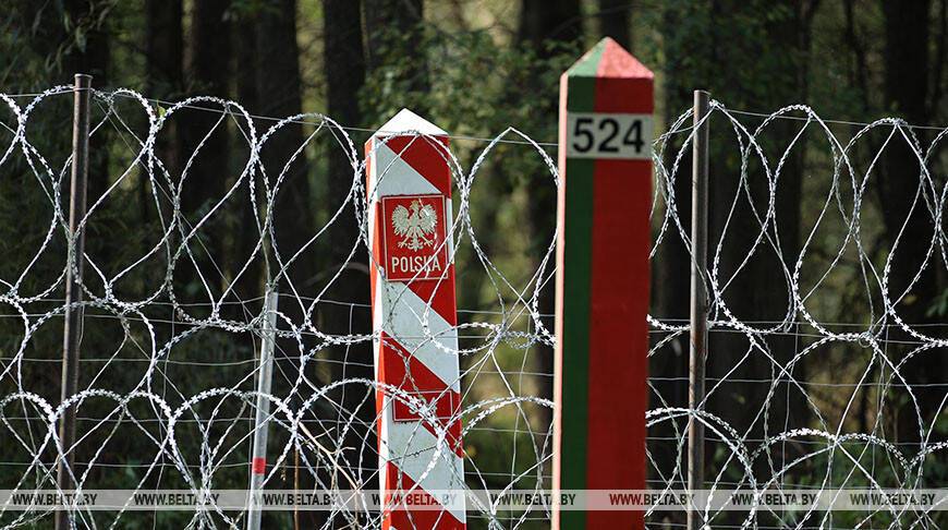 Свыше 700 ученых направили в Еврокомиссию протест против строительства Польшей стены на границе
