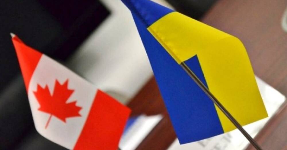 Канада призвала своих граждан покинуть Украину из-за угроз России