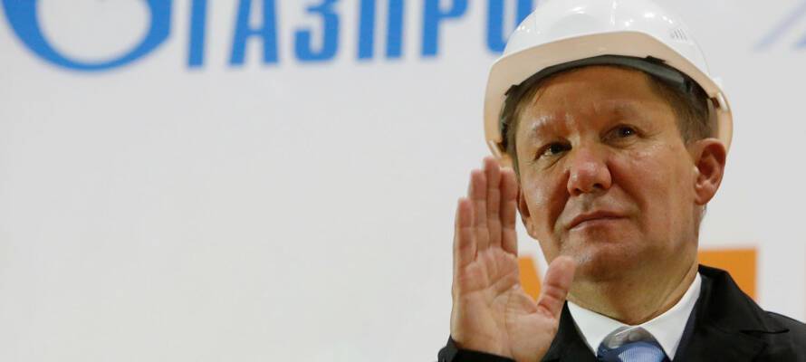 Путин вручил главе «Газпрома» Звезду Героя труда
