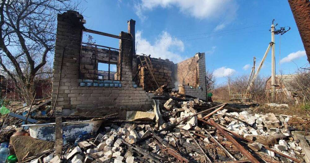 Кадры последствий атаки ВСУ в ЛНР, где погибли два мирных жителя