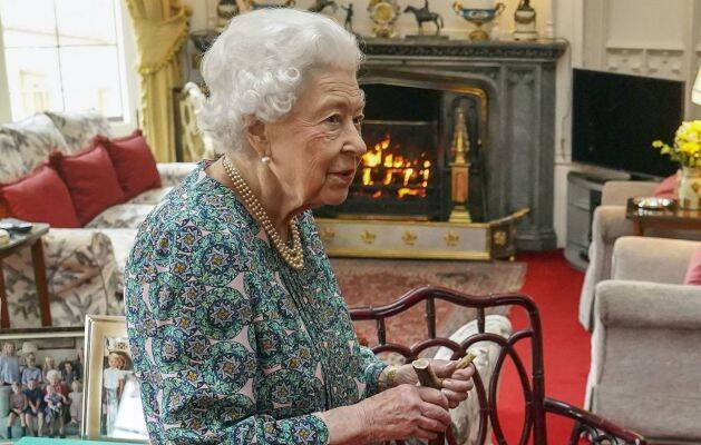 Королева Великобритании подхватила коронавирусную ирнфекцию