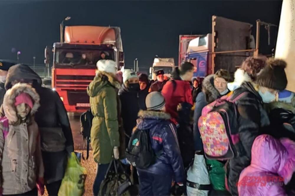 В Нижний Новгород прибудут около тысячи эвакуированных жителей Донбасса