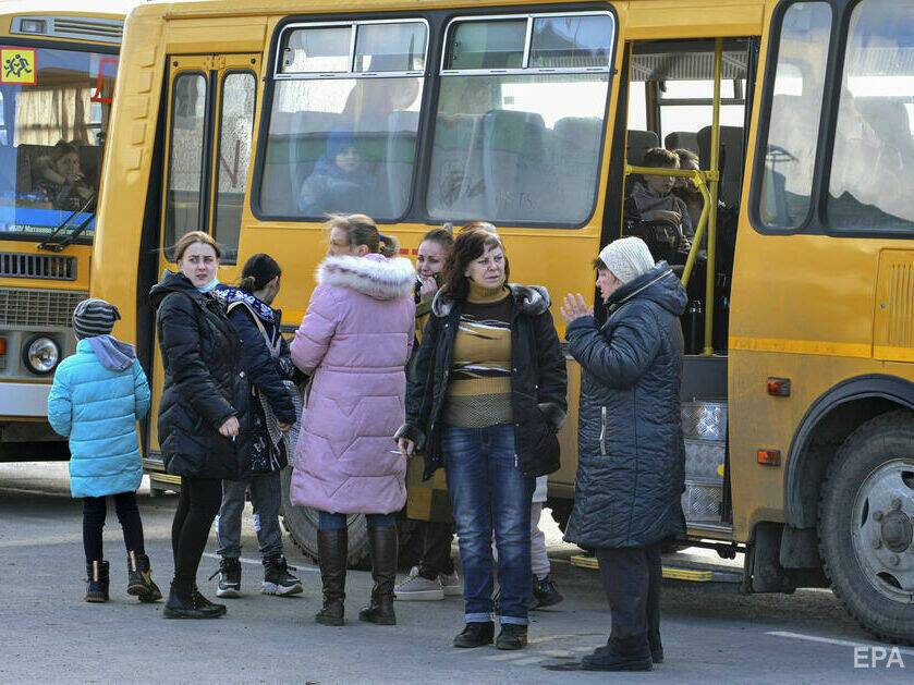 Денисова: Жители ОРДЛО, которых принудительно эвакуировали в РФ, лишены права на достойные условия жизни