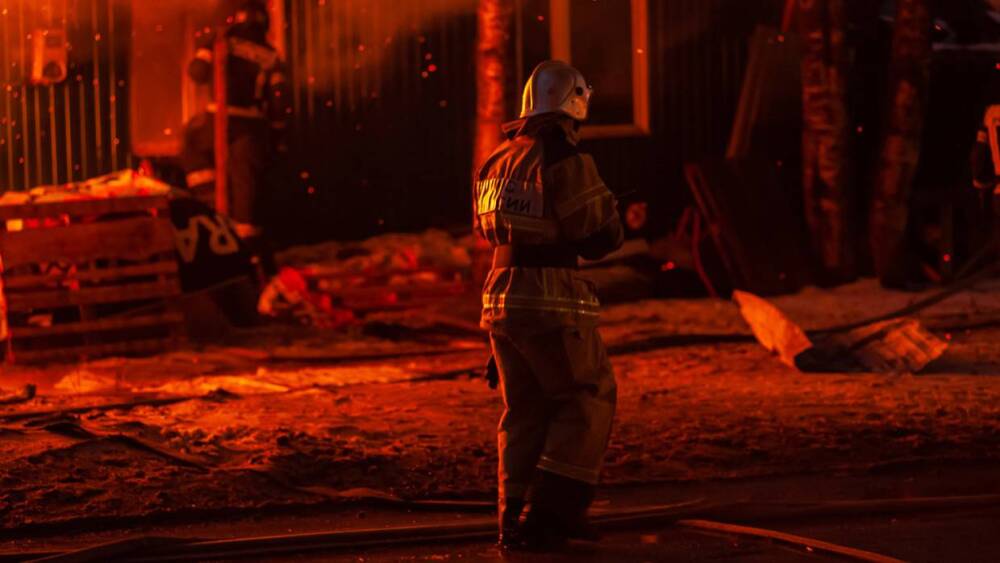Пожар вспыхнул в одном из корпусов СЗГМУ им. Мечникова в Петербурге