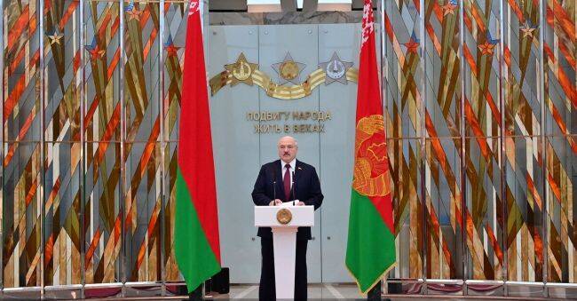 Лукашенко: Нас будут качать и давить, но мы не знаем как