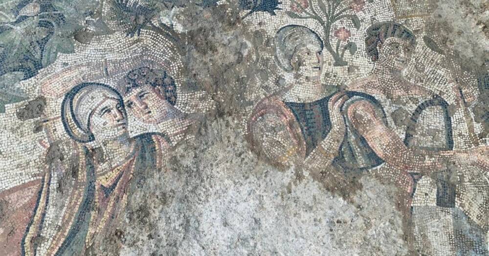 Вечеринка в стиле 1500-х годов: в Турции нашли мозаику римского застолья (фото)