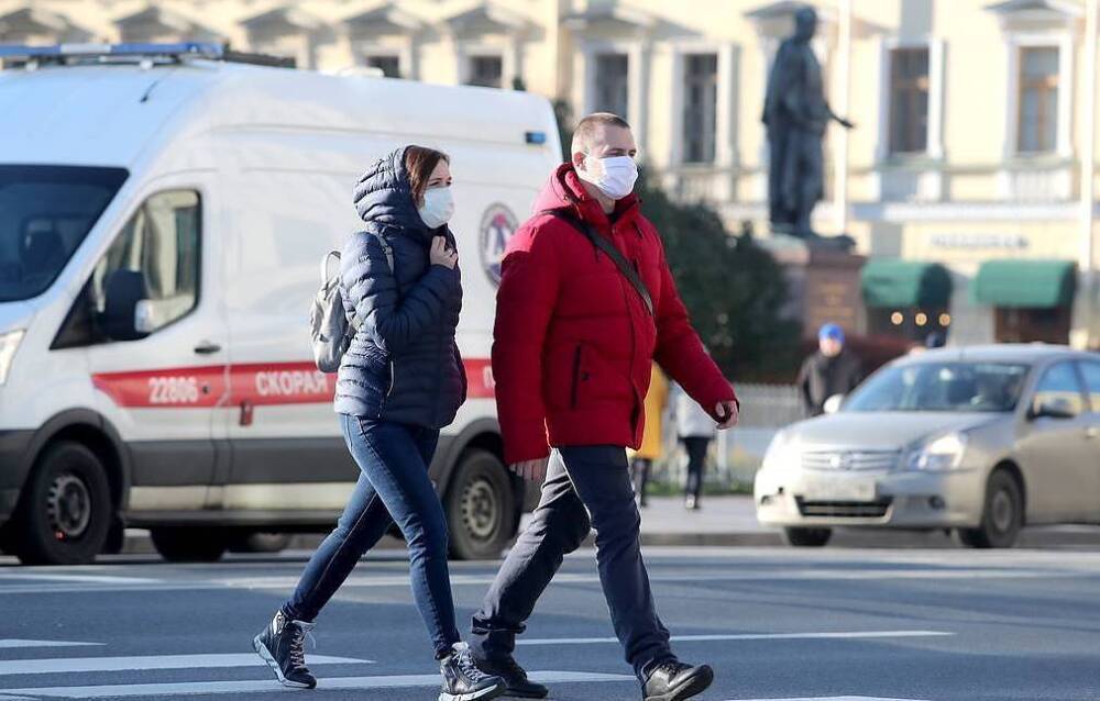 На борьбу с коронавирусом Петербург еще получил около 300 млн рублей федеральных денег