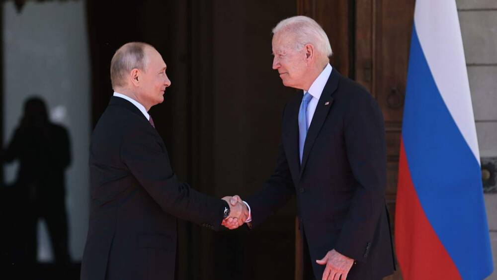 Байден готов встретится с Путиным после встречи американского и российского дипломатов