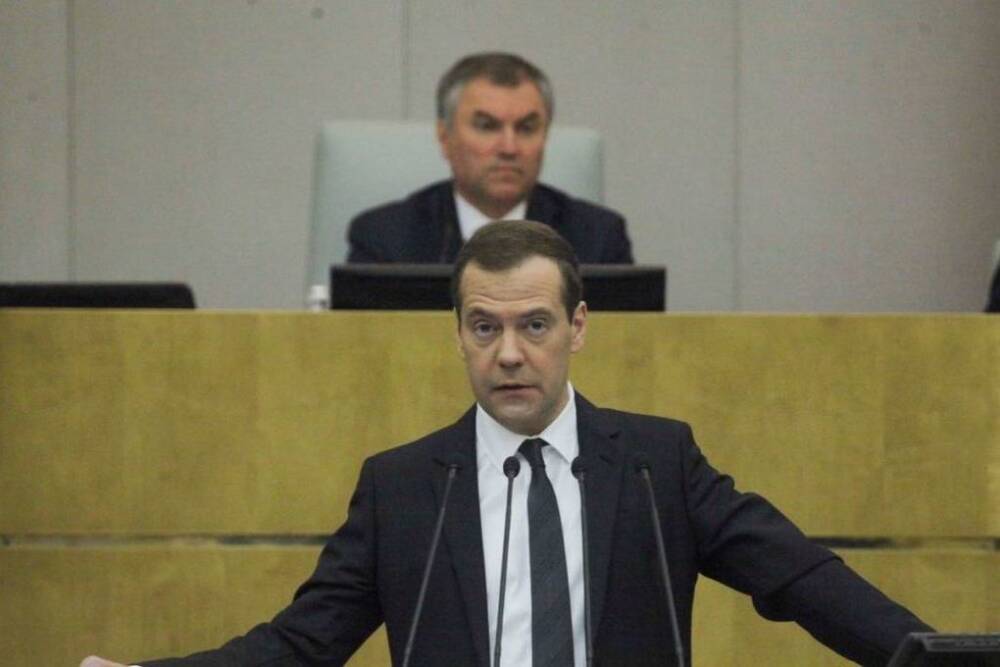 Медведев предсказал «запредельное давление» на Россию из-за признания Донбасса