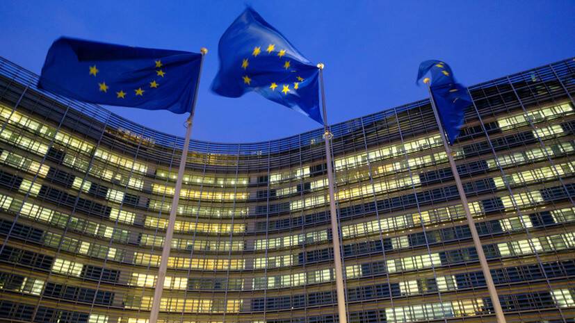 Reuters: ЕС не будет сразу вводить санкции против России на фоне признания ЛНР и ДНР