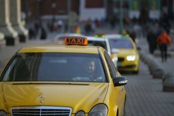 Популярный агрегатор такси покидает Россию