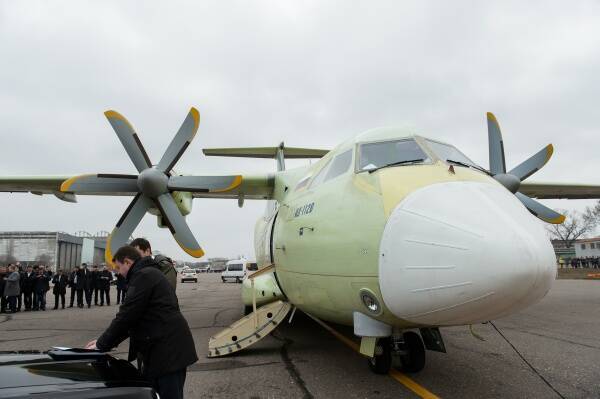 Работы по созданию военного самолета Ил-112В приостановлены