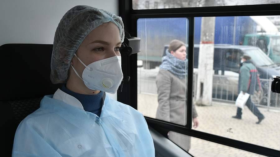 Вирусолог оценил предложение смягчить ряд противоэпидемических мер в России