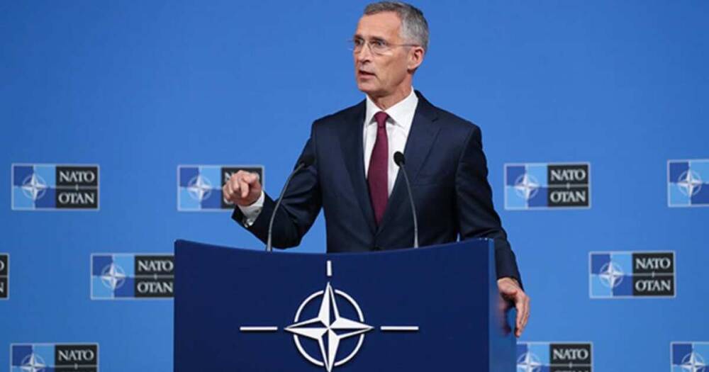 Столтенберг заявил о 100 военных самолетах НАТО, готовых к применению