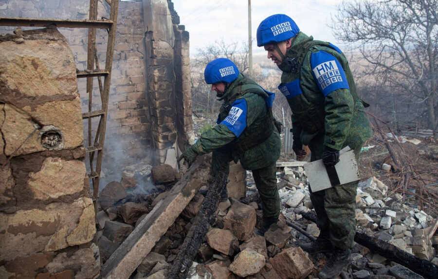 Боевики ВСУ обстреляли поселок в ДНР из минометов