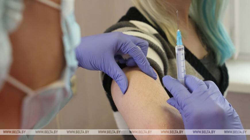 Более 4,95 млн белорусов прошли полный курс вакцинации против COVID-19