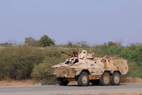 Арабская коалиция уничтожила 14 боевых машин йеменских ополченцев