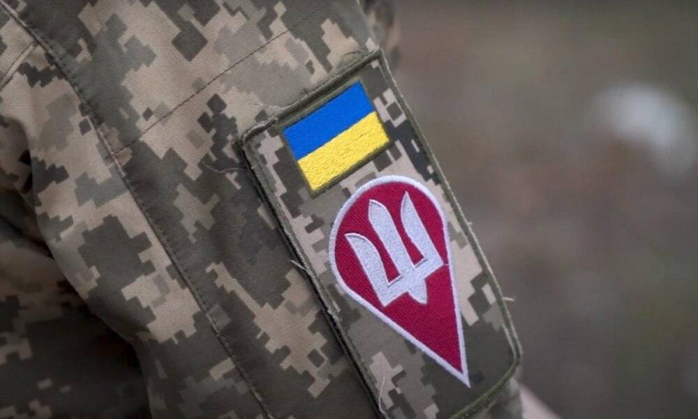 Уже официально Рада ввела режим "Чрезвычайного положения": что это значит для украинцев – все детали