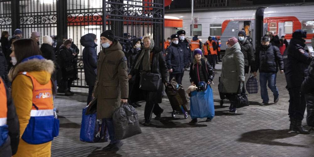 Волонтеры помогают беженцам из Донбасса, прибывшим в Пензенскую область