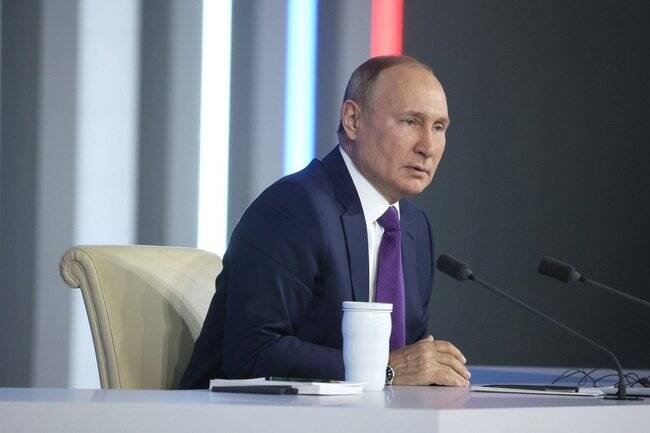 «Вынужденная мера»: Путин призвал бизнес отнестись с пониманием к ситуации с Украиной