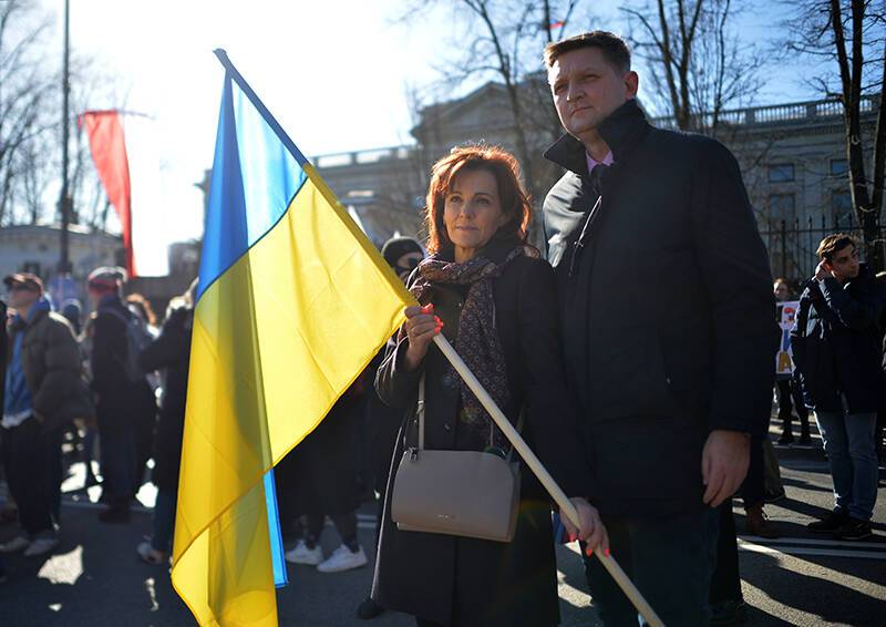 Киев заявил о готовности к переговорам по нейтральному статусу Украины