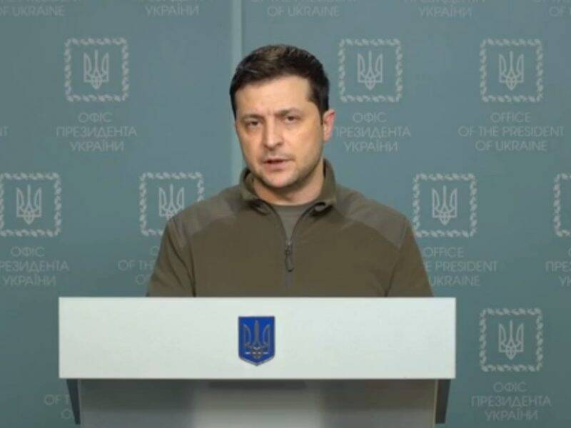 Зеленский позвал Путина на переговоры и пригласил добровольцев из Европы «воевать за Украину»