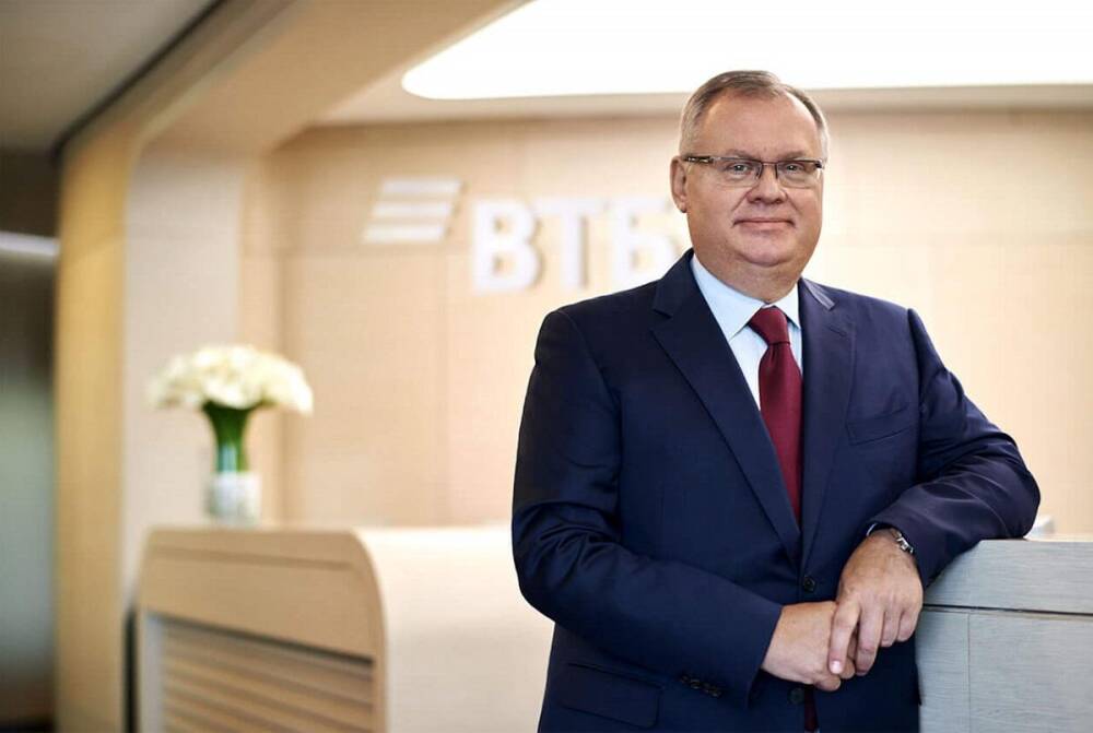 Глава Банка ВТБ Андрей Костин обратился к клиентам и партнерам в связи с введением санкций