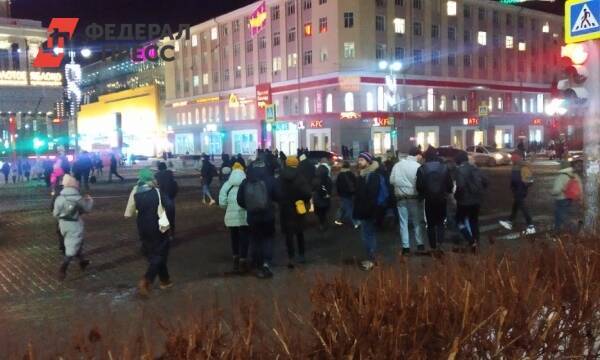 В Екатеринбурге задержали участников несанкционированного шествия